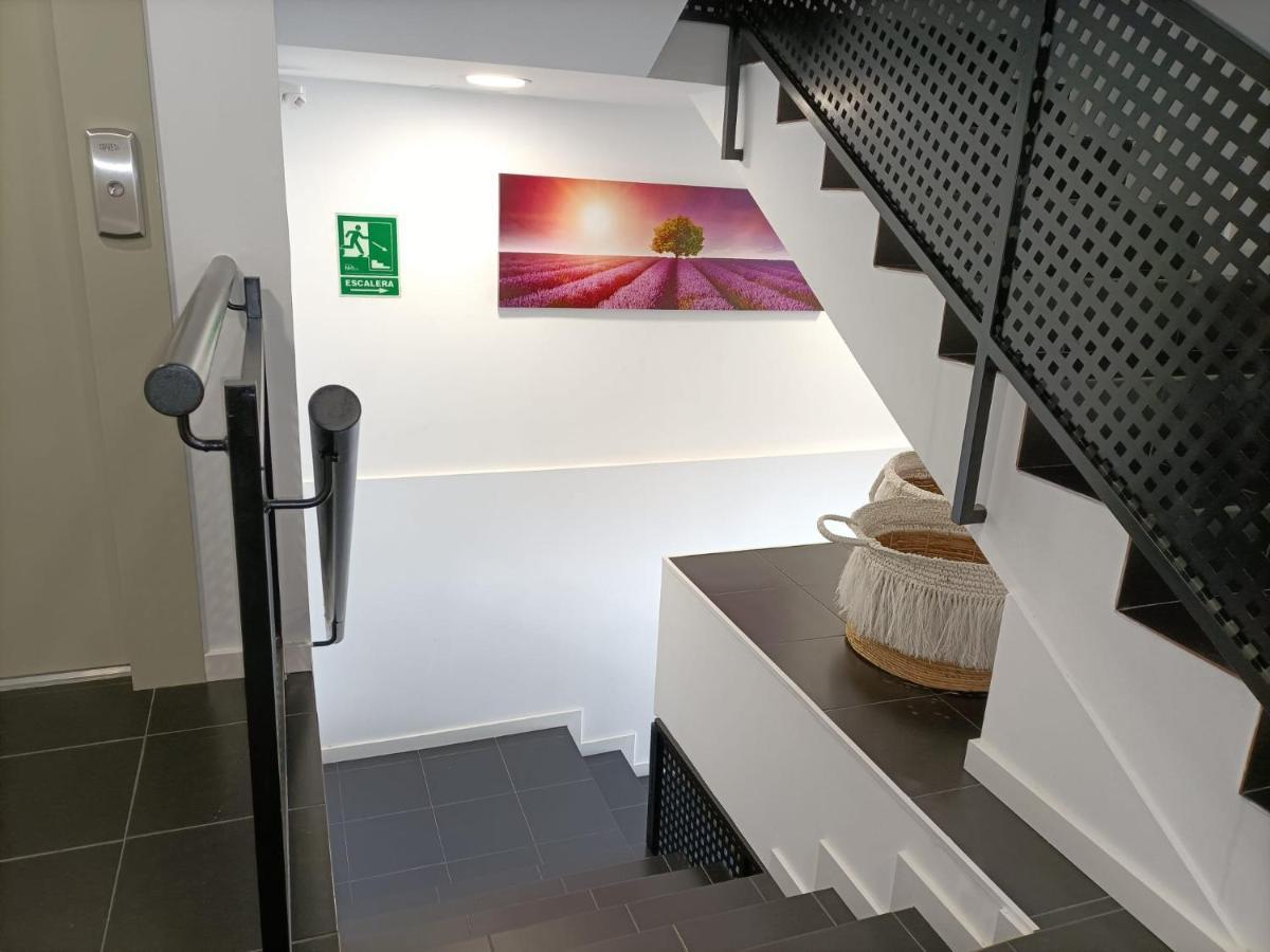 Hostal Las Encinas Villaviciosa de Odón Eksteriør billede